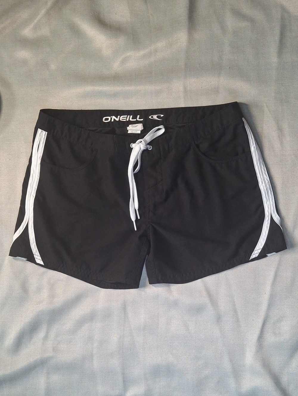 💥3/$20💥 O'Neill Women's Black & White Board Shorts Size L